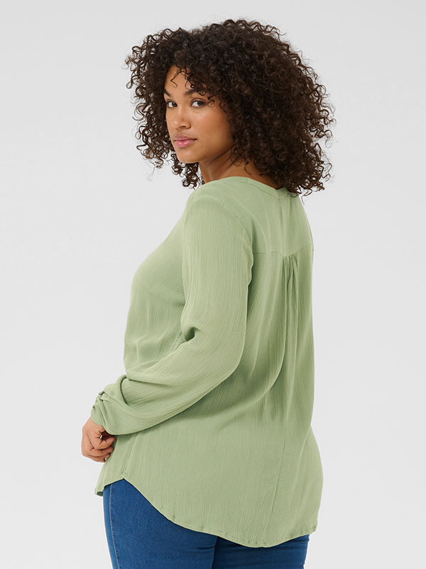 KCAMI - Plus Size Blouse fra Kaffe Curve