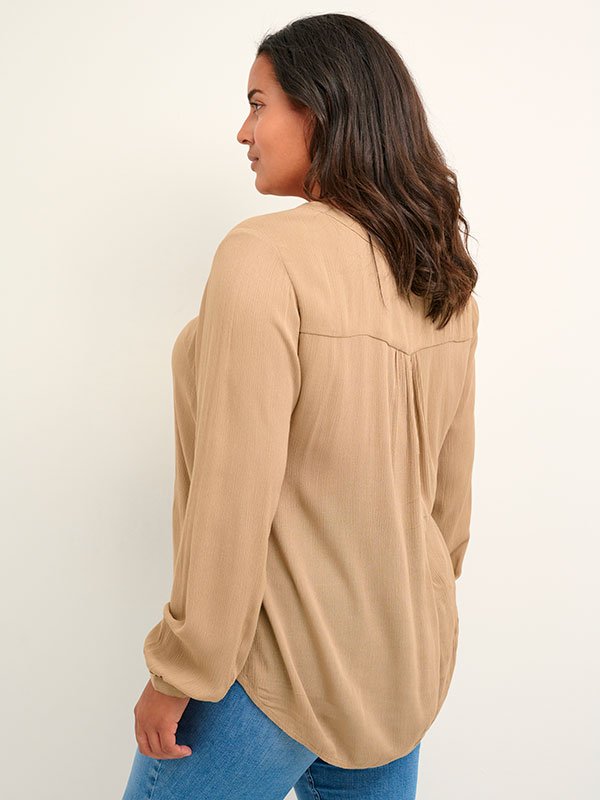 KCAMI - Plus Size Blouse fra Kaffe Curve