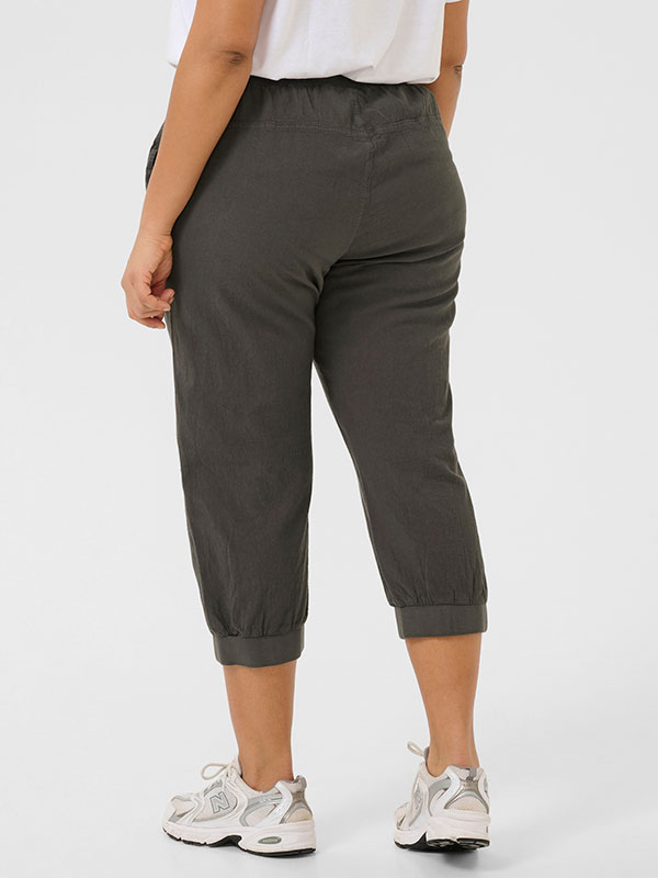 KCNANA - Plus Size Broek fra Kaffe Curve