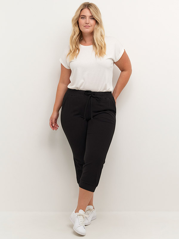 NANA  - Plus Size Broek fra Kaffe Curve