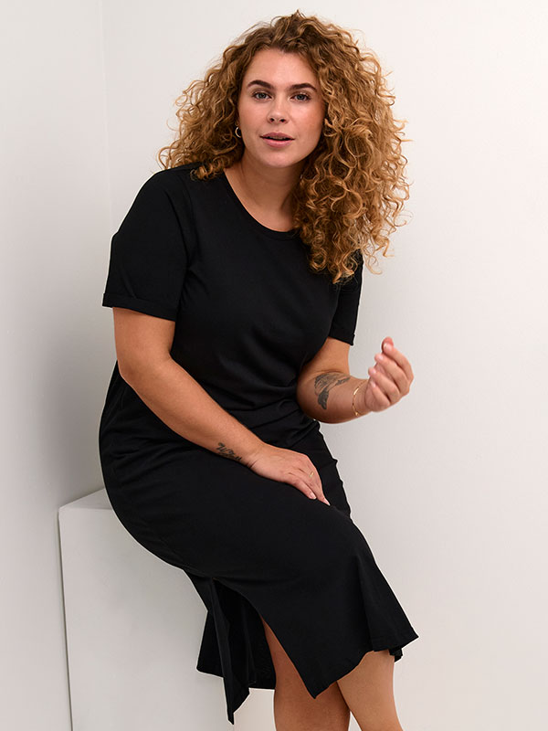 CALINE - Plus Size Jurk fra Kaffe Curve