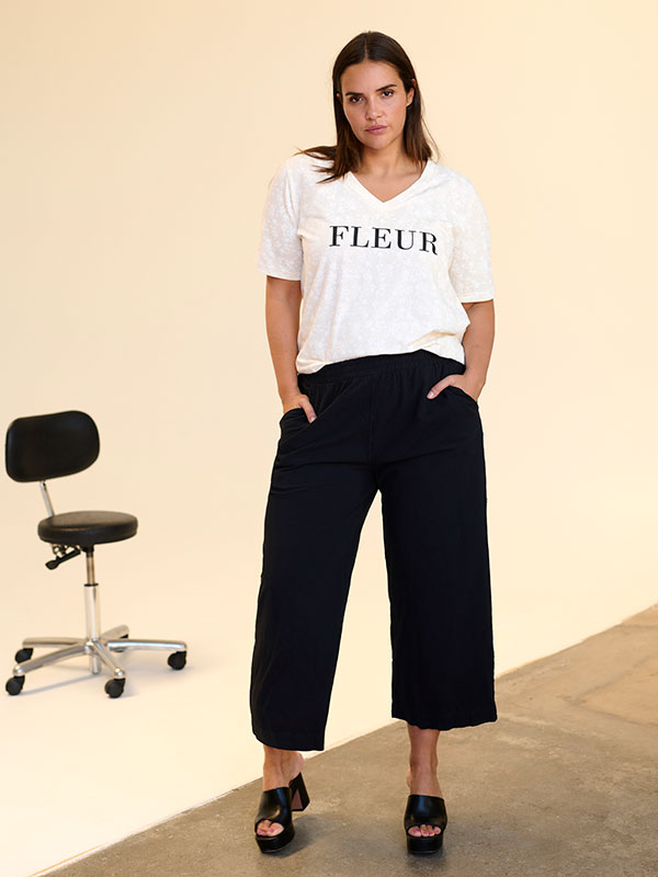 NANA  - Plus Size Broek fra Kaffe Curve