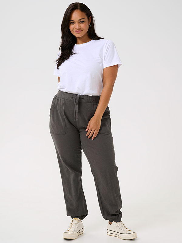 KCNANA - Plus Size Broek fra Kaffe Curve