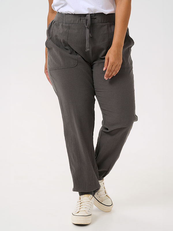 KCNANA - Plus Size Broek fra Kaffe Curve