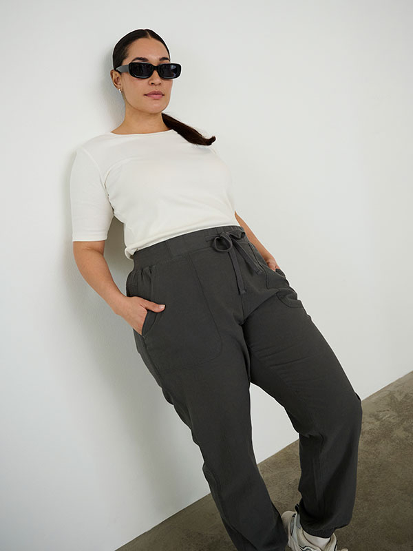 KCNANA - Plus Size Broek fra Kaffe Curve
