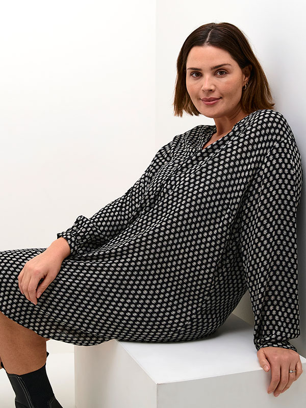 KCKERRY - Plus Size Jurk fra Kaffe Curve