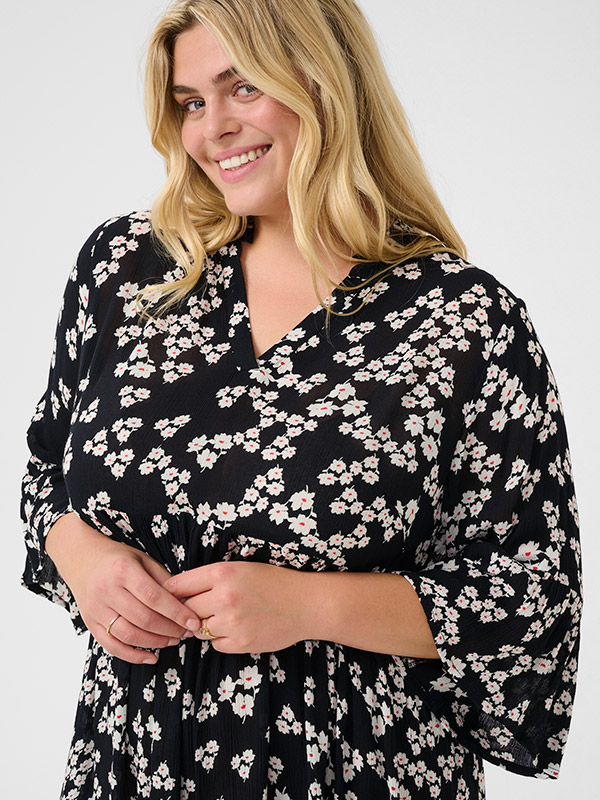 KCAMI - Plus Size Jurk fra Kaffe Curve