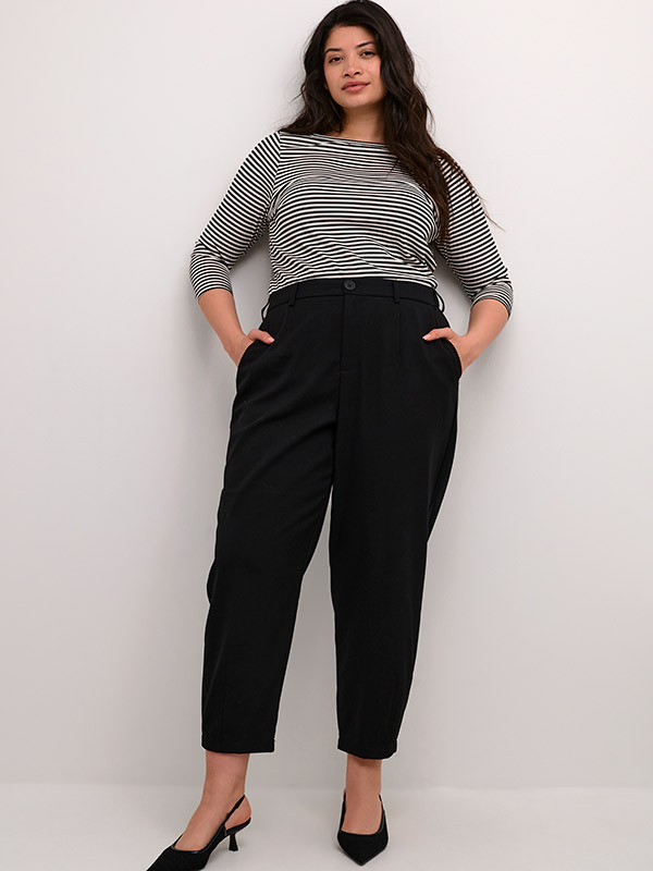 KCMERLA - Plus Size Broek fra Kaffe Curve