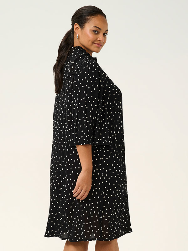 KCVILNA - Plus Size Jurk fra Kaffe Curve
