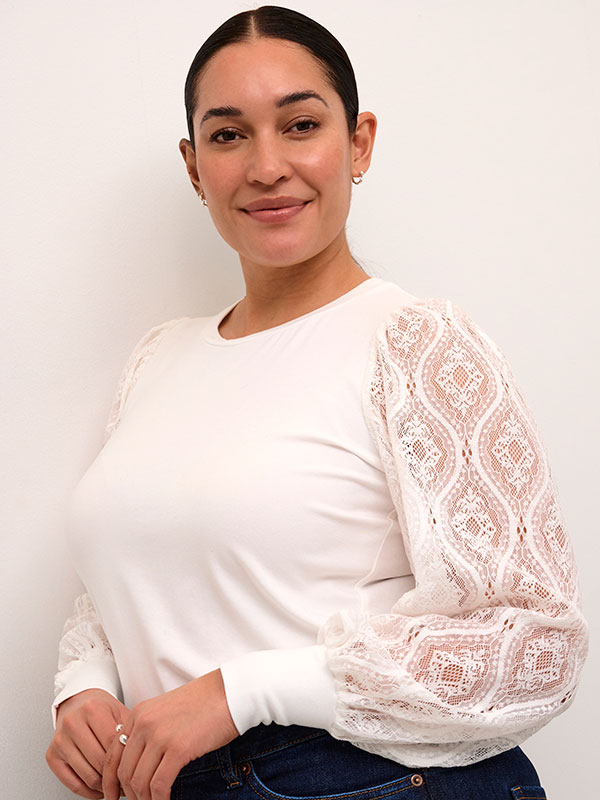 KCNIOMA - Plus Size Blouse fra Kaffe Curve