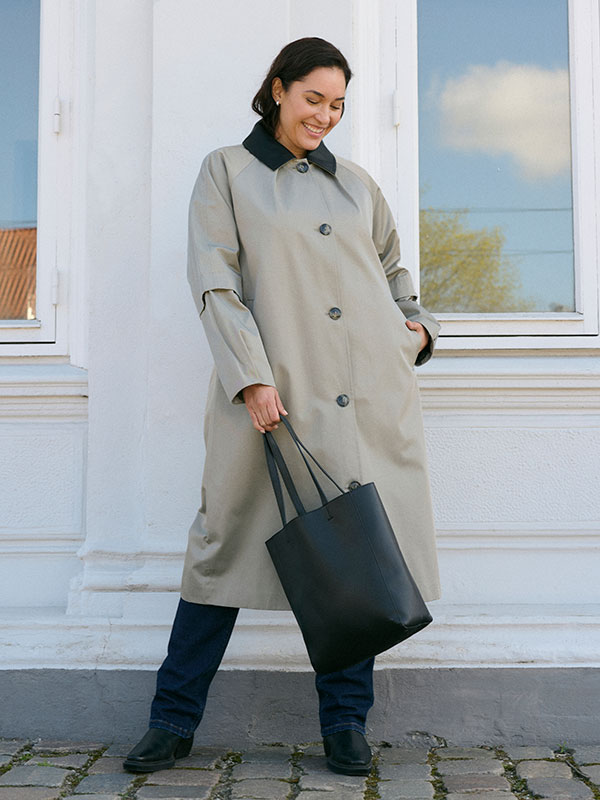 KCSANNA - Plus Size Jas fra Kaffe Curve