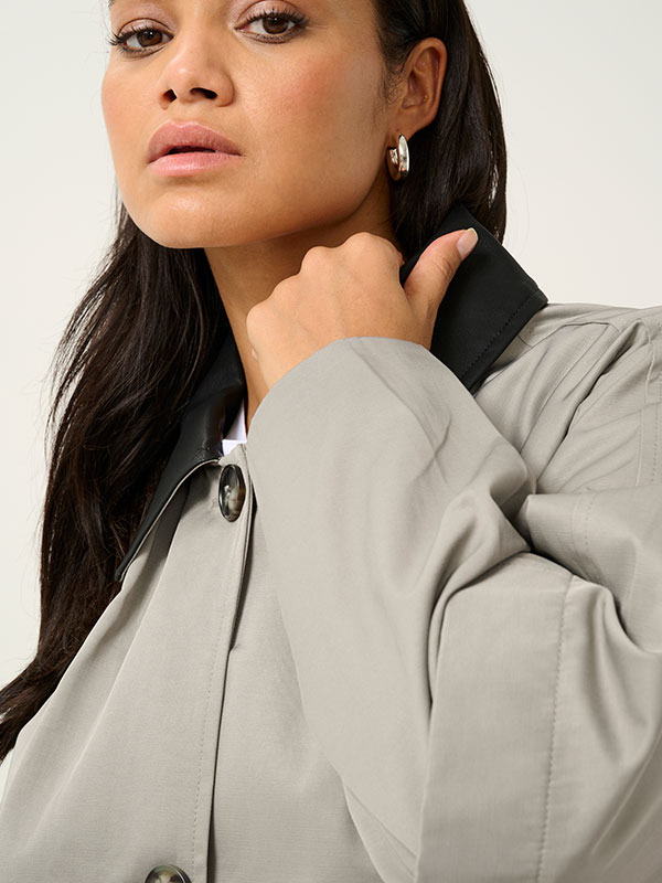 KCSANNA - Plus Size Jas fra Kaffe Curve