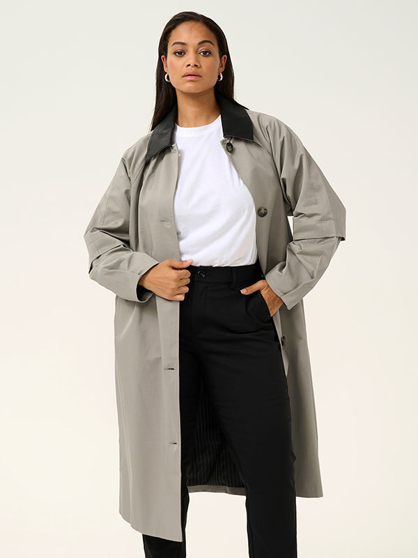 KCSANNA - Plus Size Jas fra Kaffe Curve