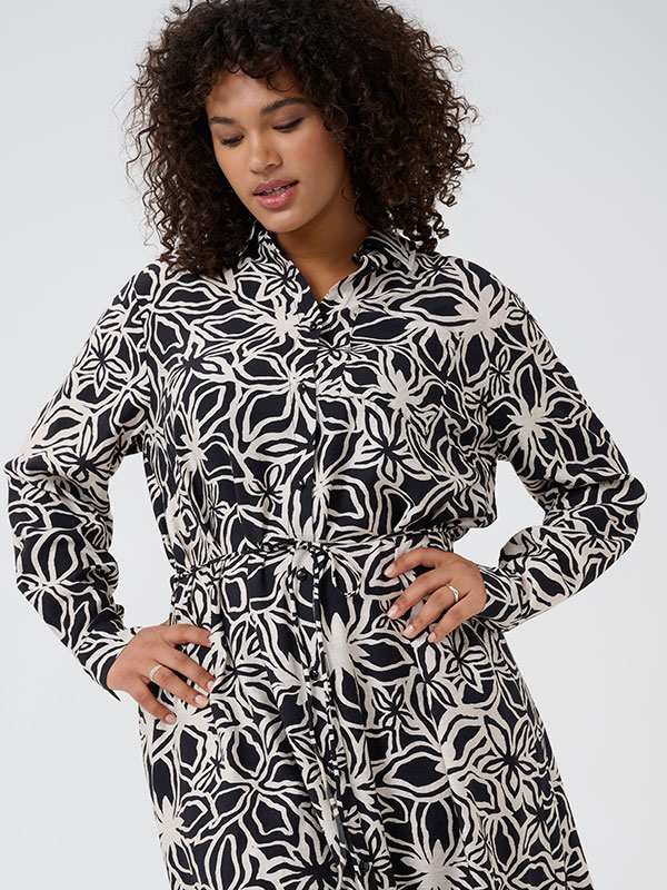 KCHALIAH - Plus Size Jurk fra Kaffe Curve