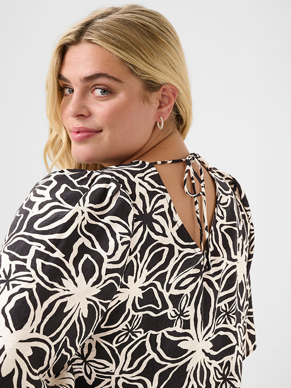 KCHALIAH - Plus Size Blouse fra Kaffe Curve
