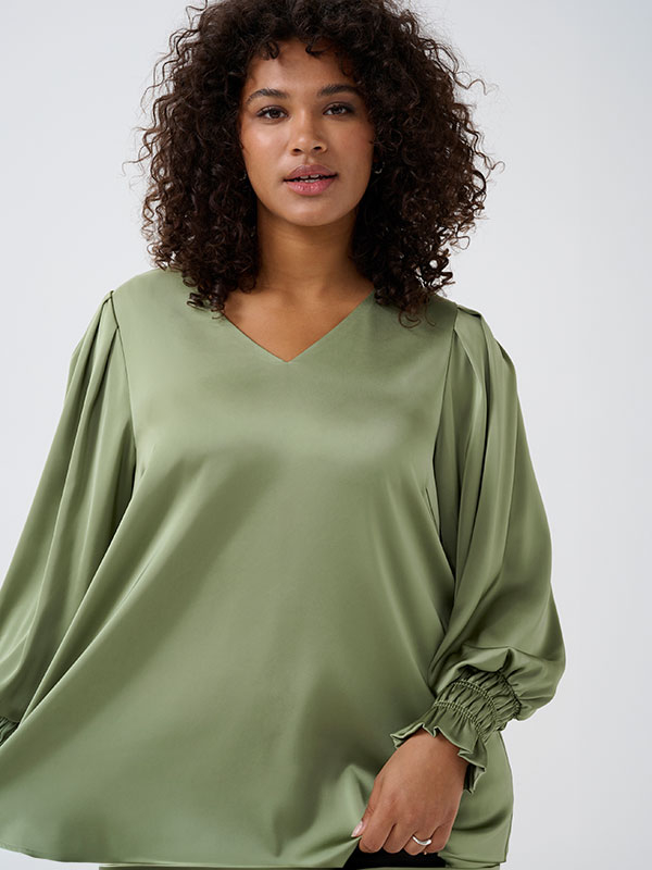 KCHILLA - Plus Size Blouse fra Kaffe Curve