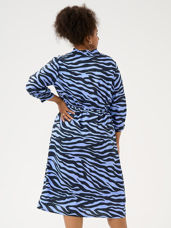 KCOLENA - Plus Size Jurk fra Kaffe Curve