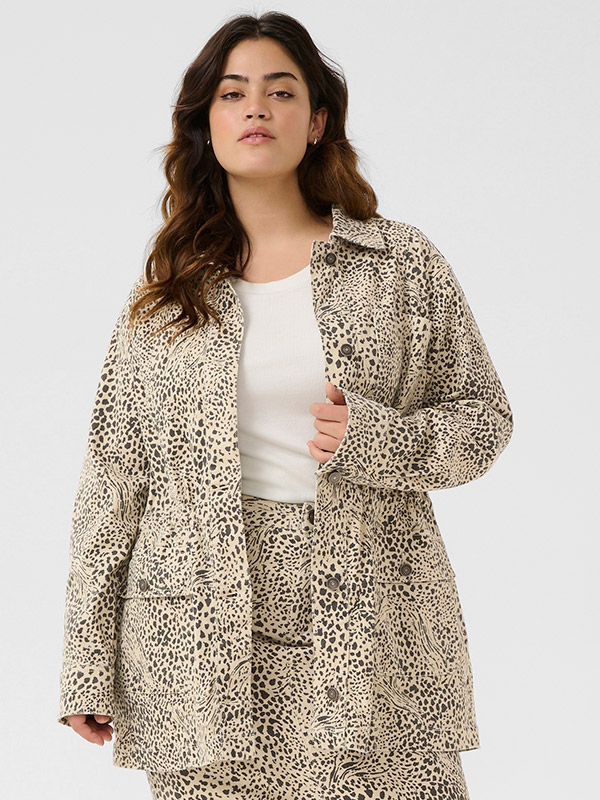 KCLISIA - Plus Size Jas fra Kaffe Curve