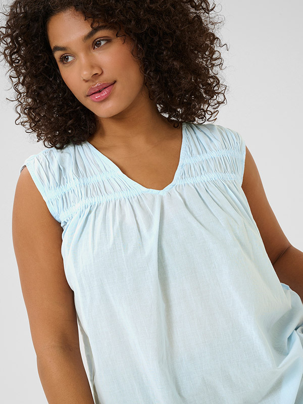 KCTHIA - Plus Size Top fra Kaffe Curve