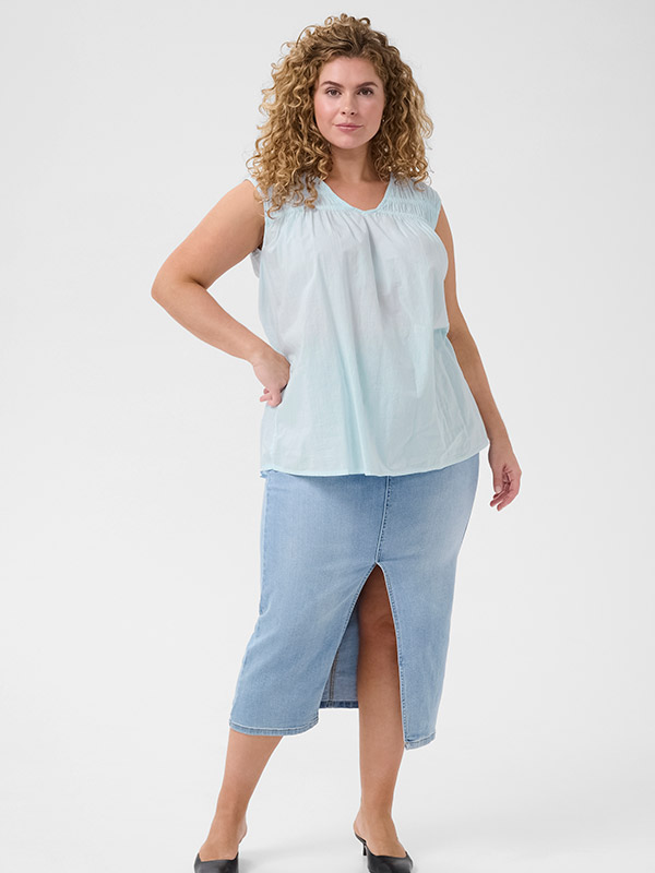 KCTHIA - Plus Size Top fra Kaffe Curve