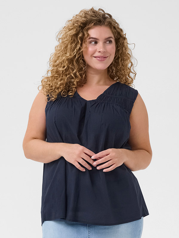 KCTHIA - Plus Size Top fra Kaffe Curve