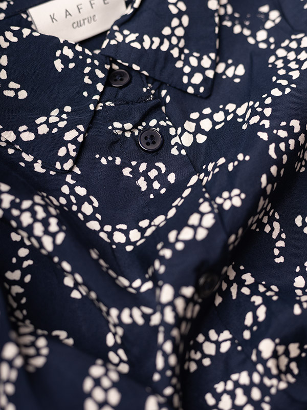 KCBEATE - Plus Size Overhemd fra Kaffe Curve