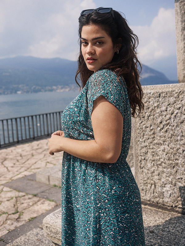 KCBELIA - Plus Size Jurk fra Kaffe Curve
