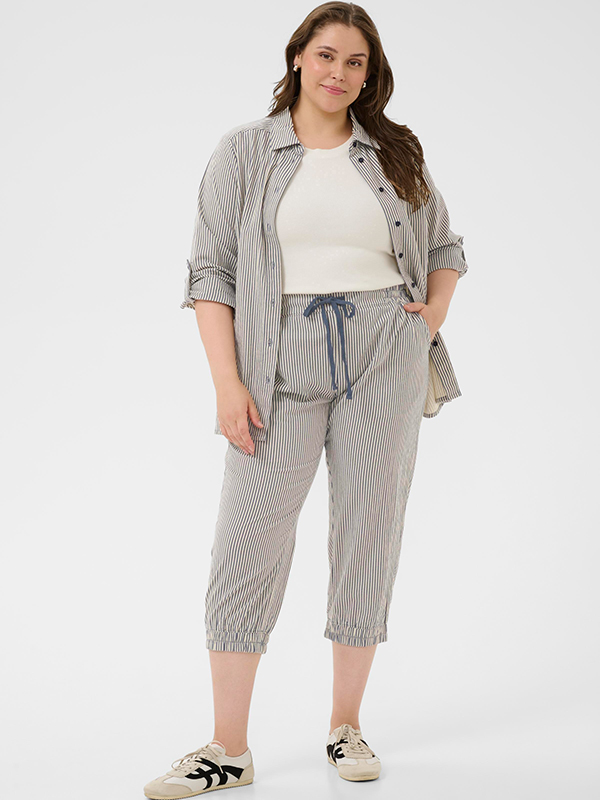 KCNANA - Plus Size Broek fra Kaffe Curve