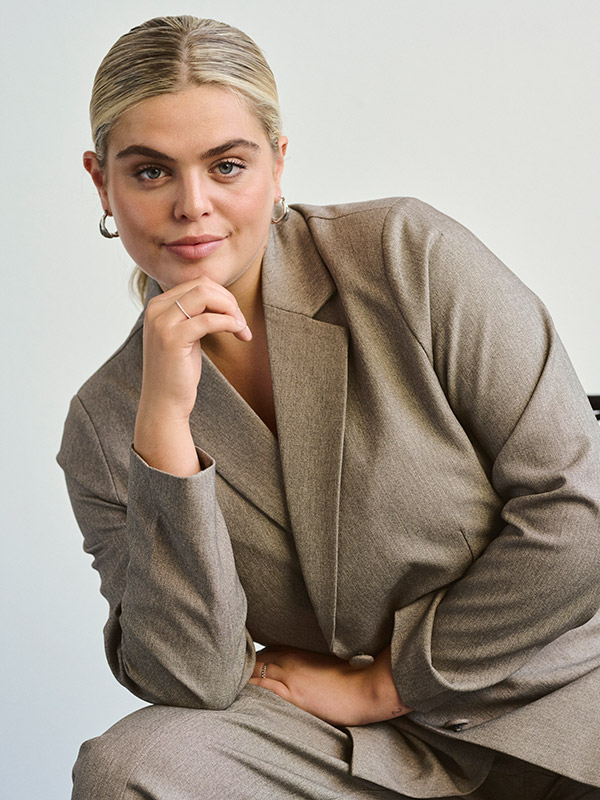 KCTILDA - Plus Size Blazer fra Kaffe Curve