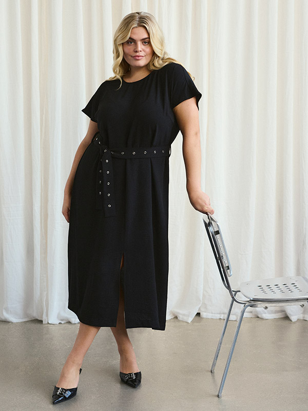 KCTENNA - Plus Size Jurk fra Kaffe Curve