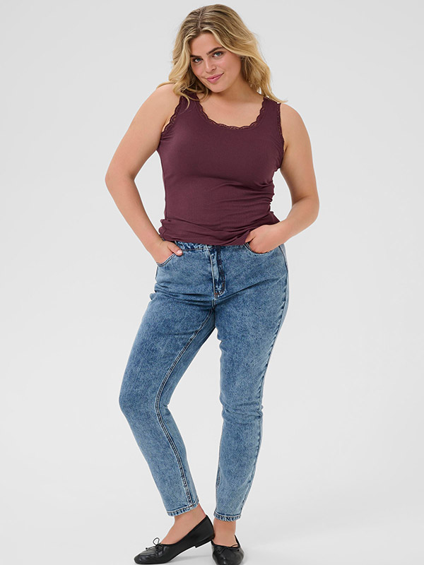 KCOMIA - Plus Size Top fra Kaffe Curve