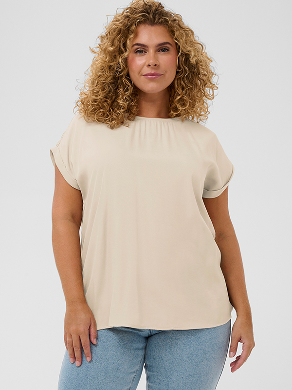 KCMILIA - Plus Size Blouse fra Kaffe Curve