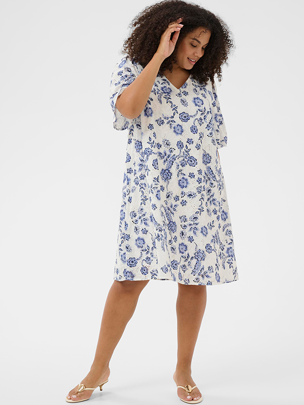 KCLULA - Plus Size Jurk fra Kaffe Curve