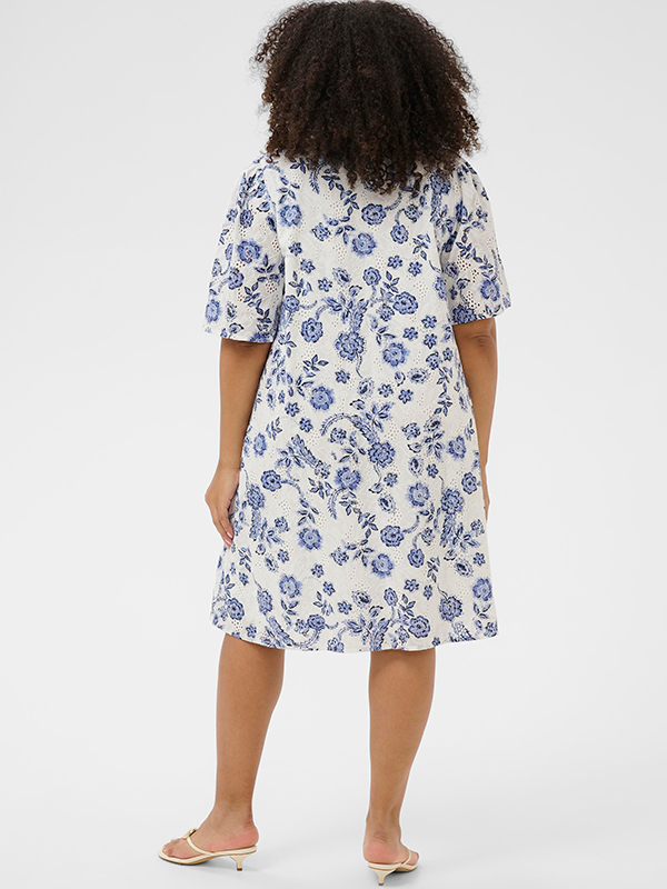 KCLULA - Plus Size Jurk fra Kaffe Curve