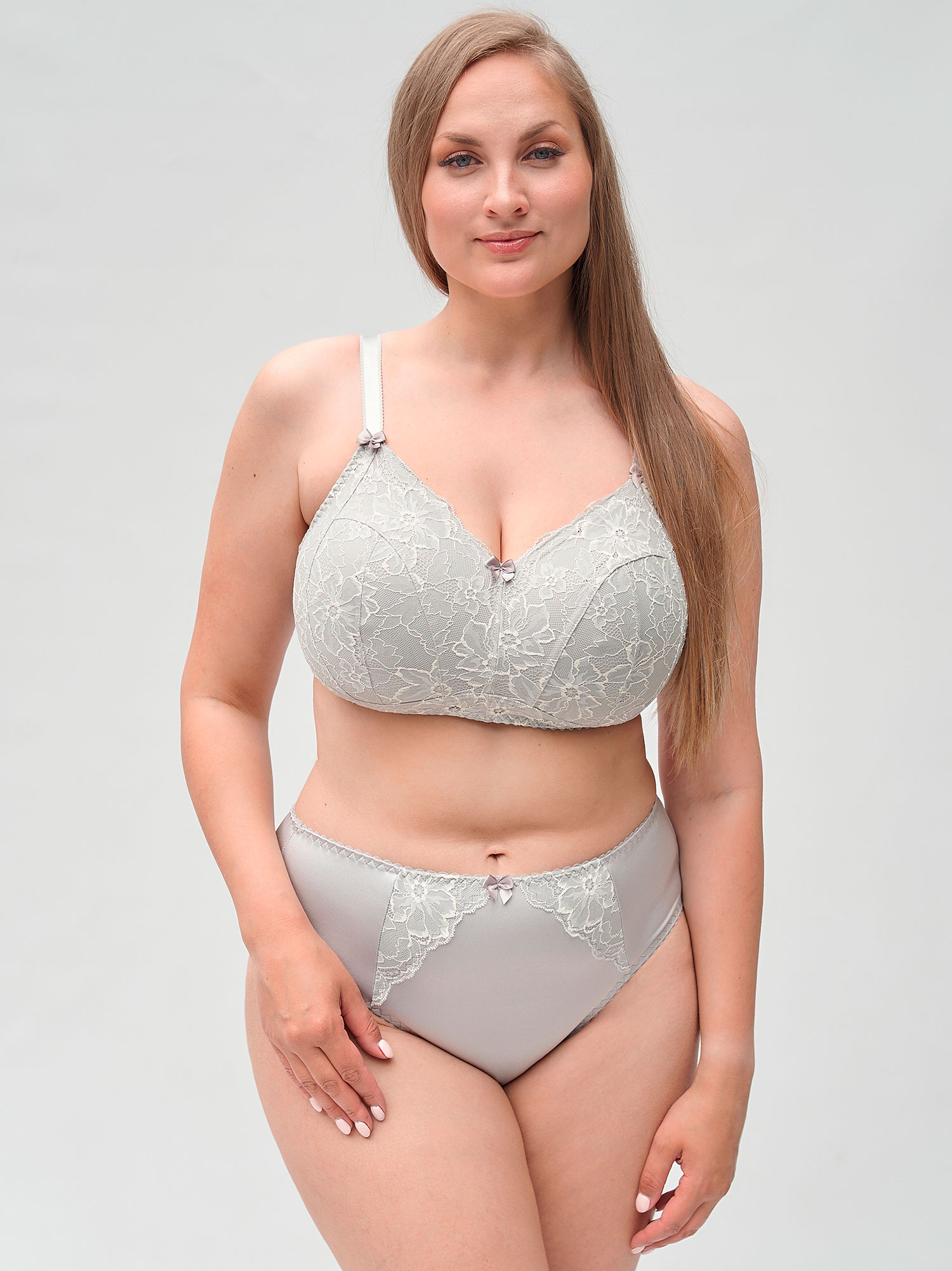 GRACE WIRELESS - Plus Size Bh zonder beugel fra Plaisir