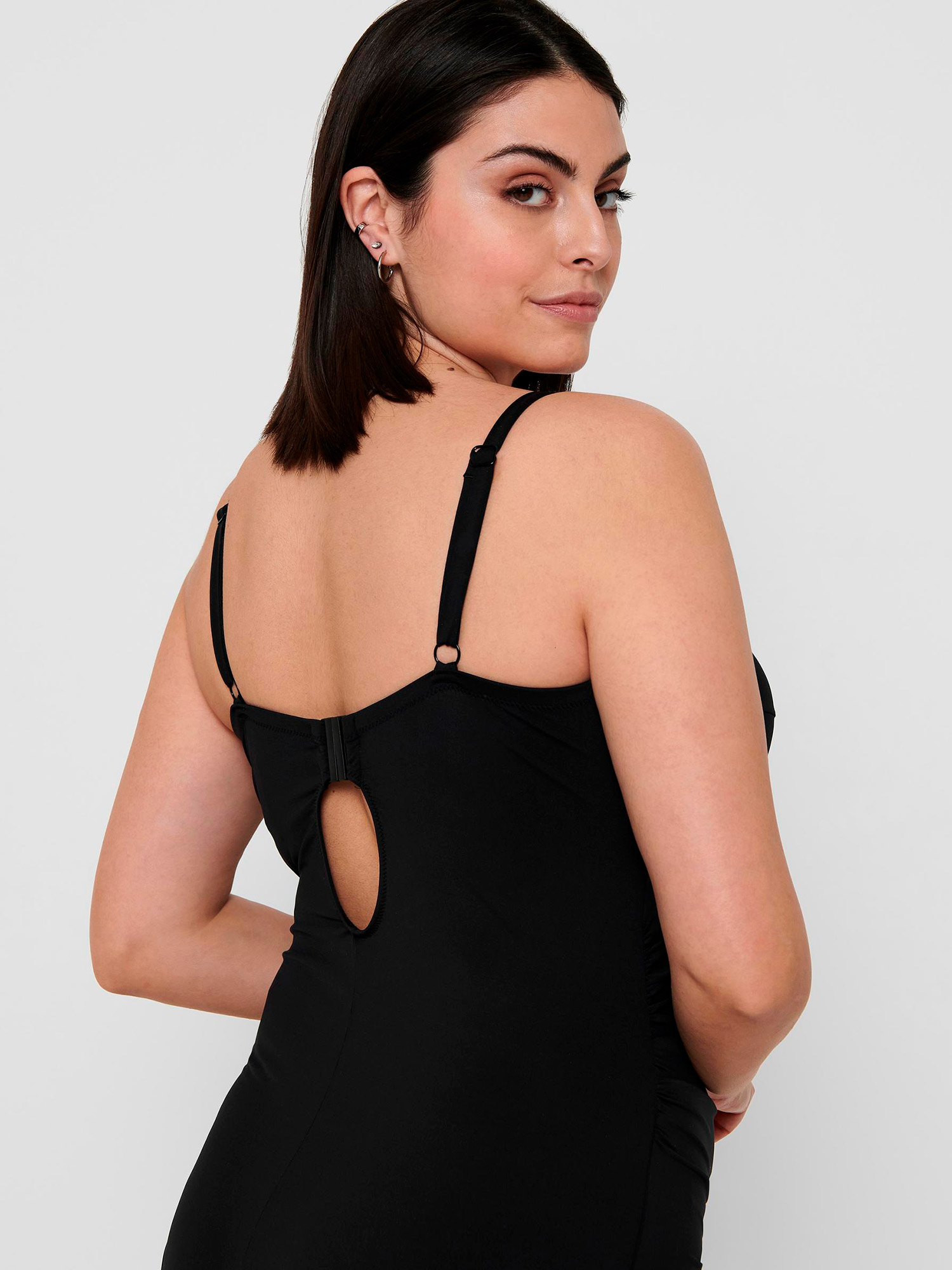 CARELLY - Plus Size Badpak fra Only Carmakoma