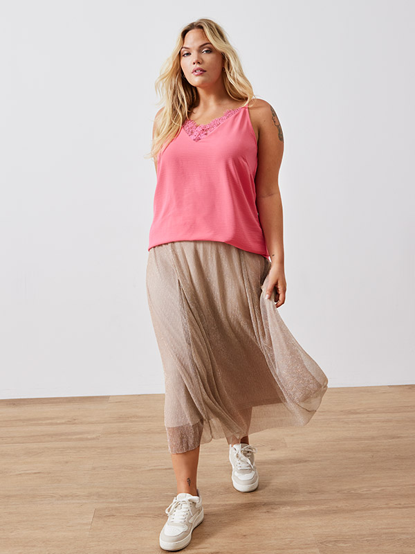 CARMETTA - Plus Size Top fra Only Carmakoma
