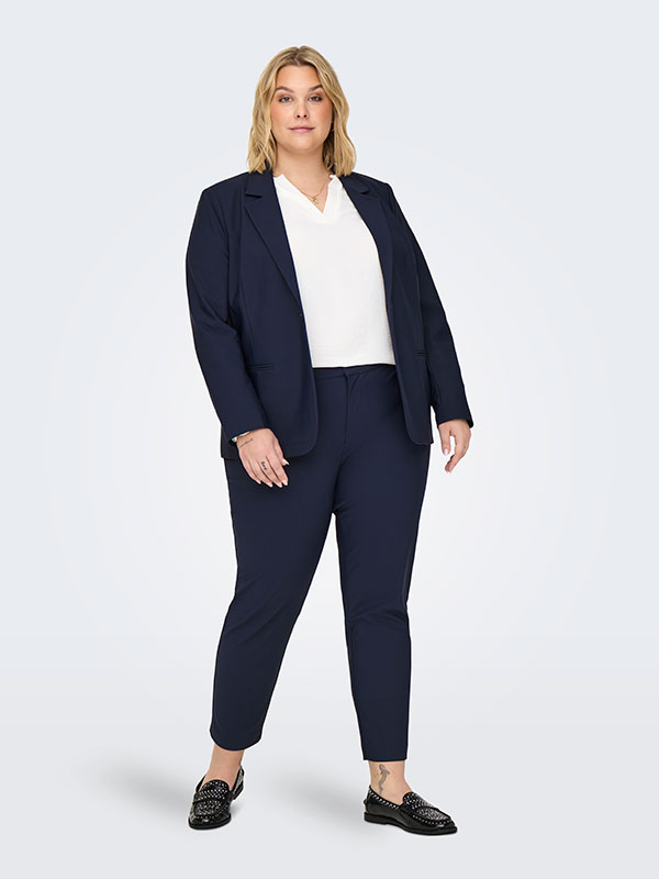 CARTRAVEL - Plus Size Broek fra Only Carmakoma