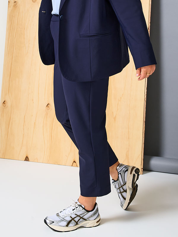 CARTRAVEL - Plus Size Broek fra Only Carmakoma