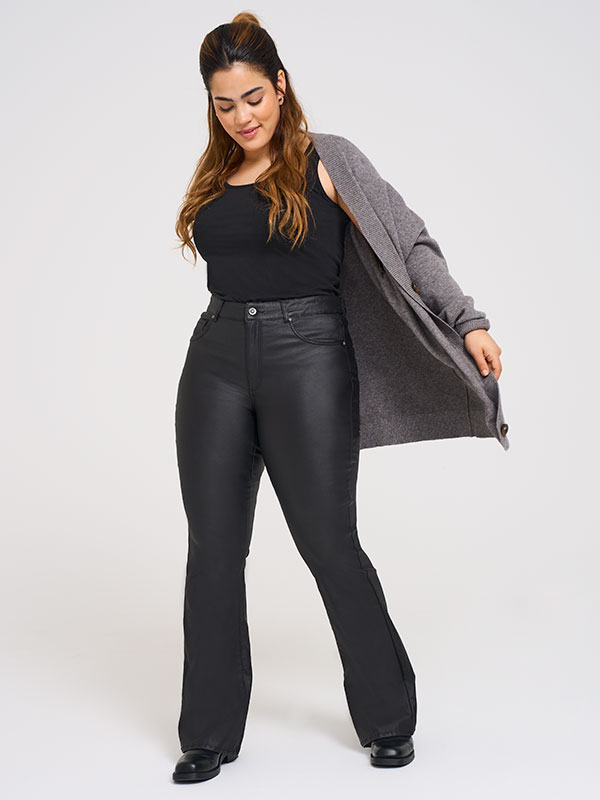 CARBLUSH - Plus Size Broek fra Only Carmakoma