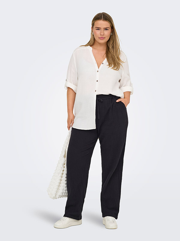 CARTHYRA - Plus Size Broek fra Only Carmakoma