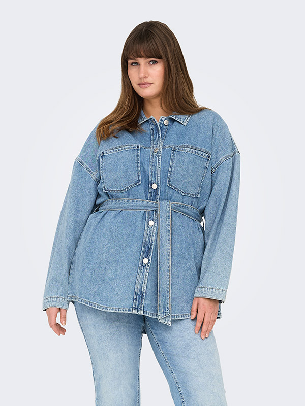 CARSOPHIA - Plus Size Jas fra Only Carmakoma