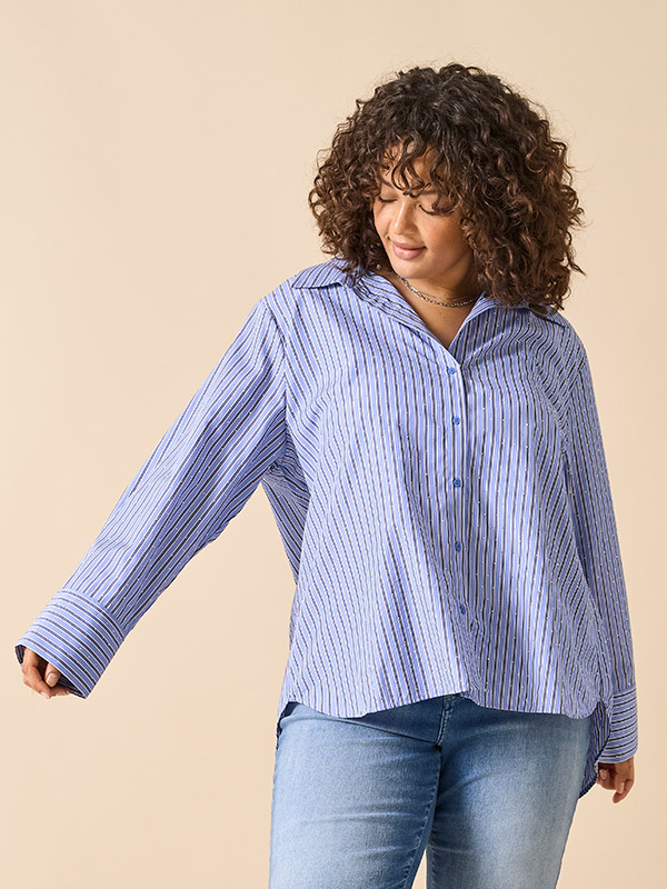 CAROREGON - Plus Size Overhemd fra Only Carmakoma