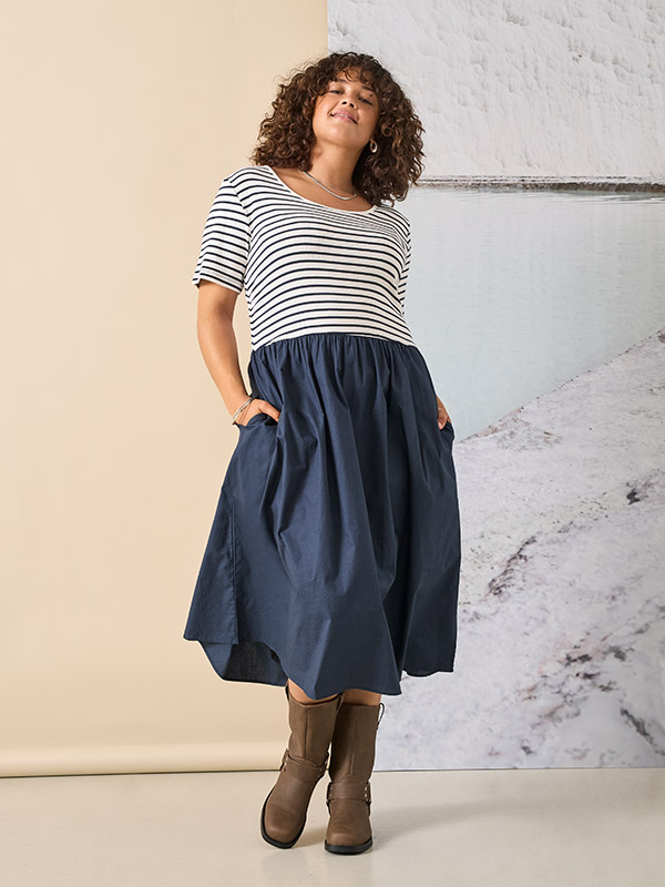 CARBEE - Plus Size Jurk fra Only Carmakoma