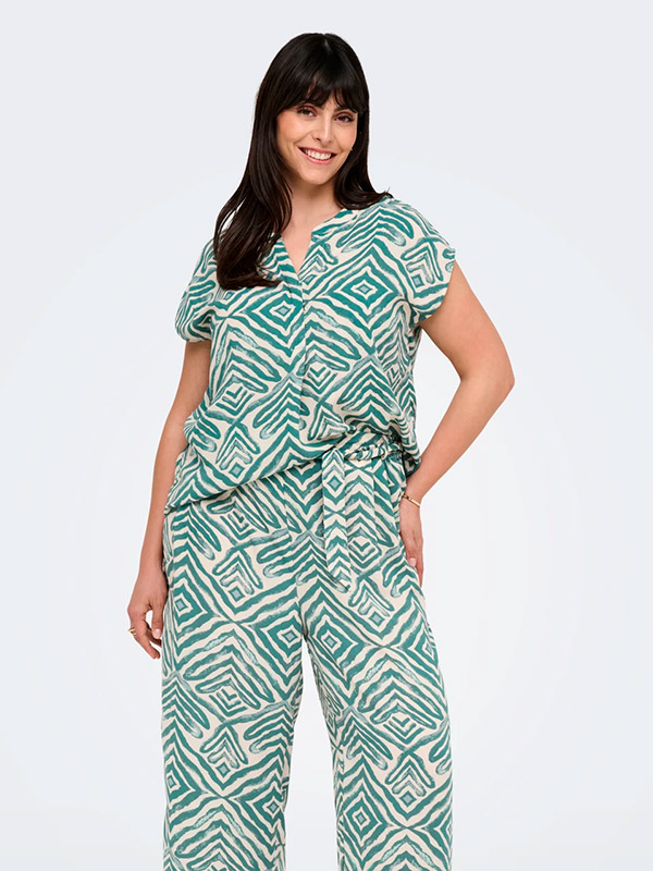 CARSHILLA - Plus Size Blouse fra Only Carmakoma