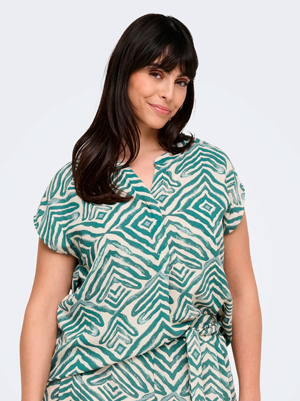 CARSHILLA - Plus Size Blouse fra Only Carmakoma