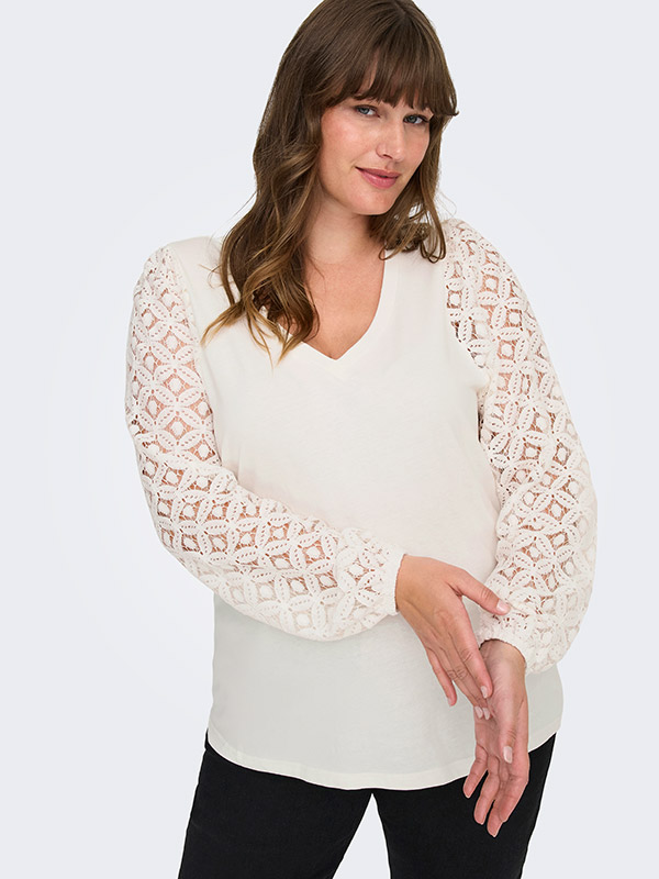 CAREFFIE - Plus Size Blouse fra Only Carmakoma