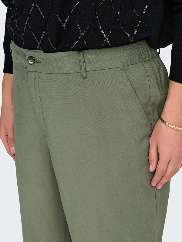 CARARIS - Plus Size Broek fra Only Carmakoma