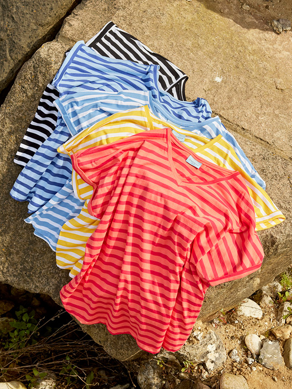 ALBERTA - Plus Size T-shirt fra Zhenzi