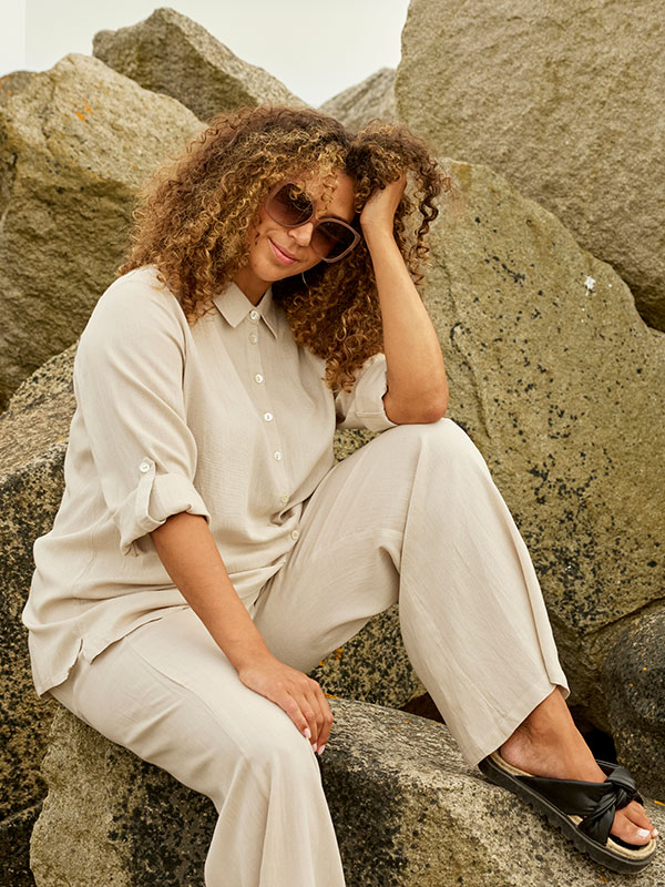 HYLA - Plus Size Overhemd fra Zhenzi